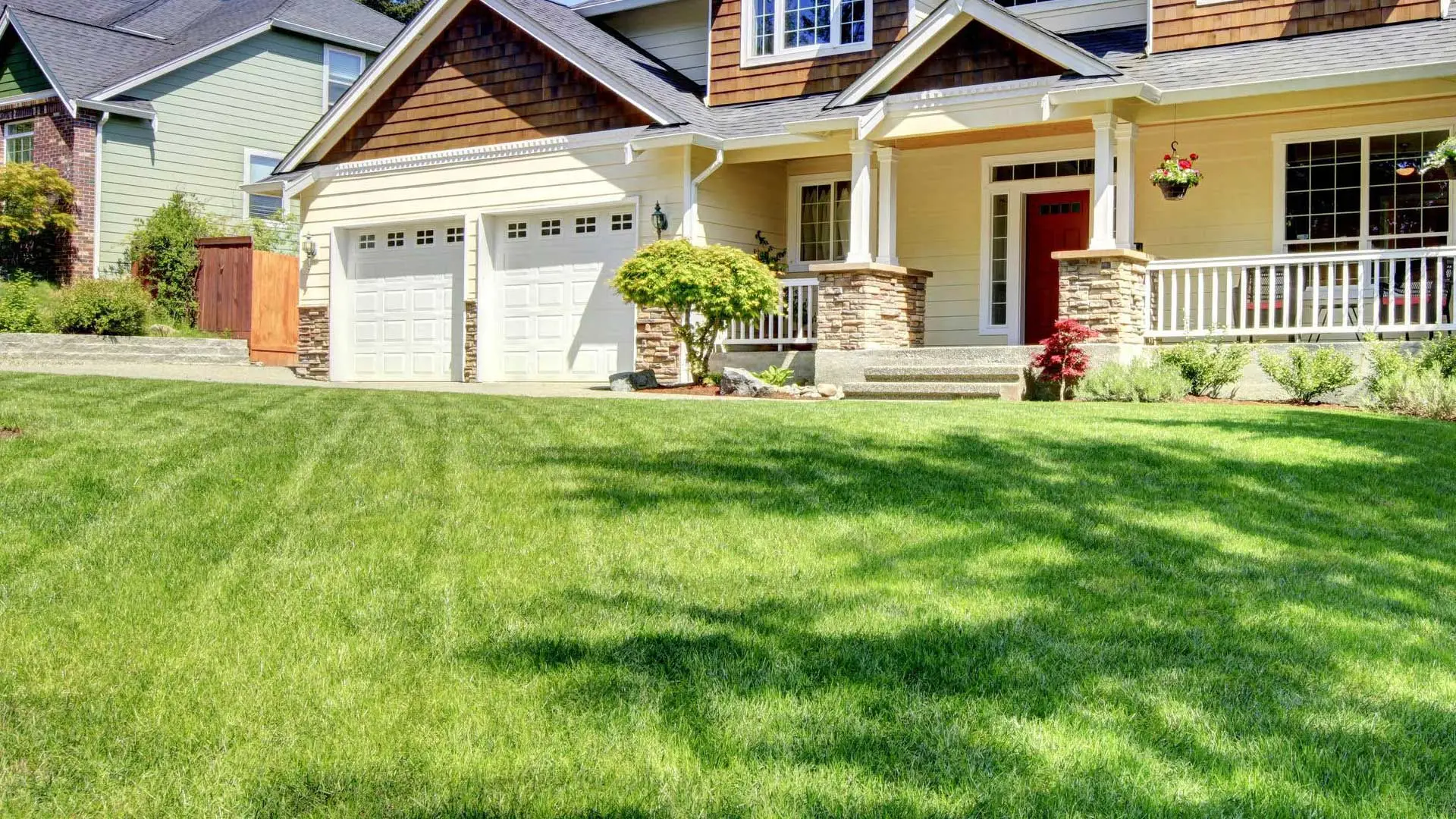 Home in Gresham, OR serviced by J&C Lawn Care.